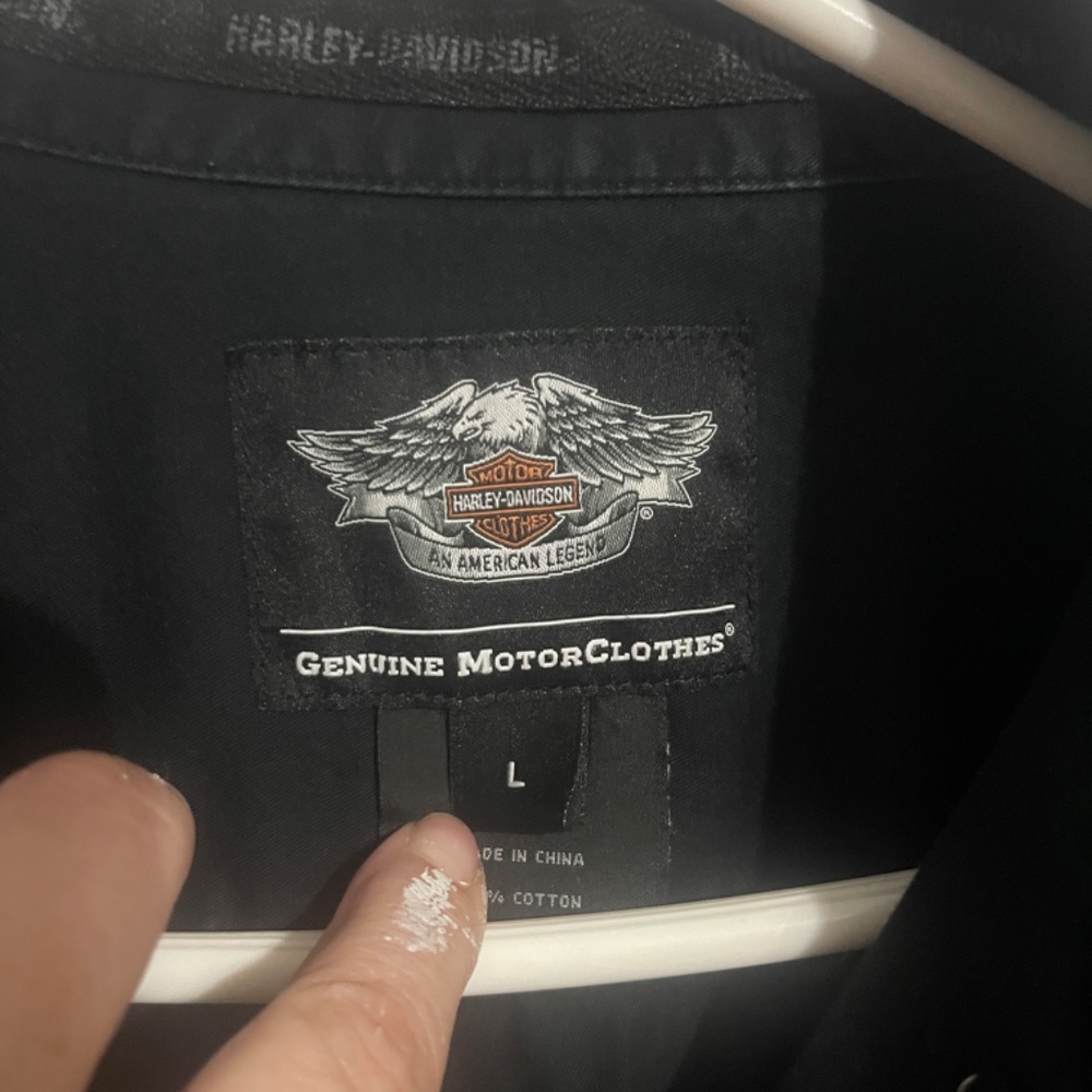 🔥 Harley-Davidson Men's Button-Down Shirt – Large – Black – Flames Logo 🔥 - Picture 5 of 7